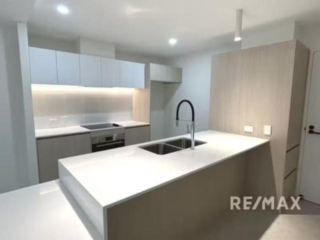 Cozy 402/21 Carl Street, Woolloongabba Apartment for rent Lis.