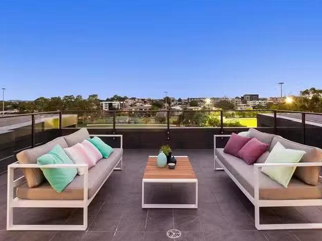Cheap 404/34 Jenner Street, Nundah, QLD 4012