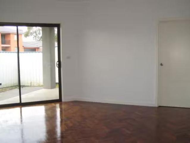 Charming 40 Nariel Road, Kings Park VIC 3021