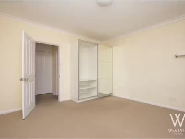 Cozy 4/110 Bentinck Street, Bathurst Apartment for rent Liste.