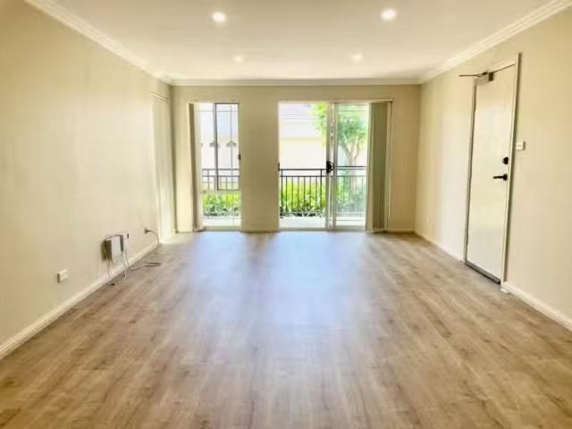 Deal! 4/16 Coolgardie St, East Corrimal Apartment for rent Li.