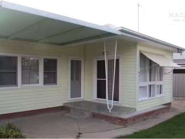Cheap 41 Lindsay Street, Turvey Park House for rent Listed by.