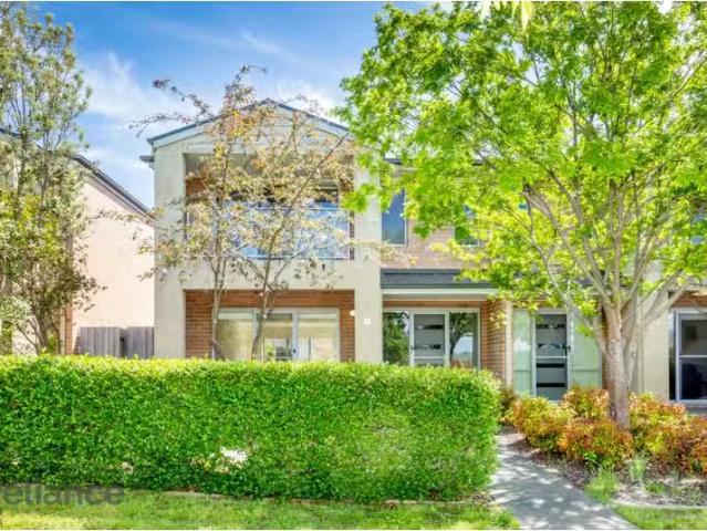 New 4/20 Helpmann Street, BONYTHON Townhouse for rent Listed.