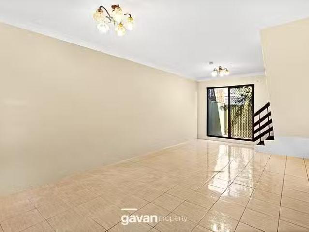 For Rent! 4/211 King Street, Mascot, NSW 2020