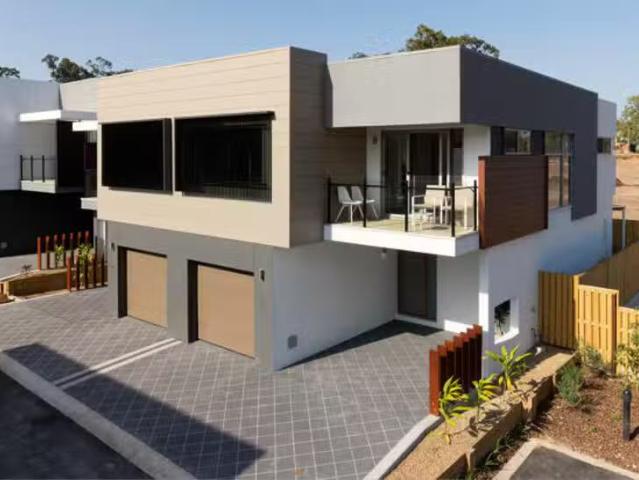 Nice 42/166 Nottingham Road, Parkinson, QLD 4115