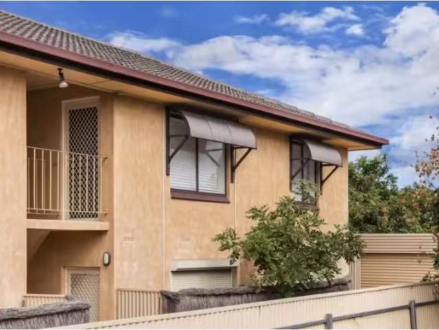 Deal! 4/33 Rosa Street, Goodwood Apartment for rent Listed by.