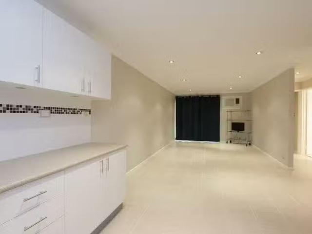 Just in! 43/281 Mill Point Road, South Perth, WA 6151