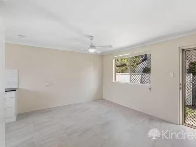 Unique 4/32 Georgina Street, Woody Point, QLD 4019