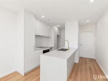 Nice 43/2 Mcmichael Terrace, Denman Prospect, ACT 2611