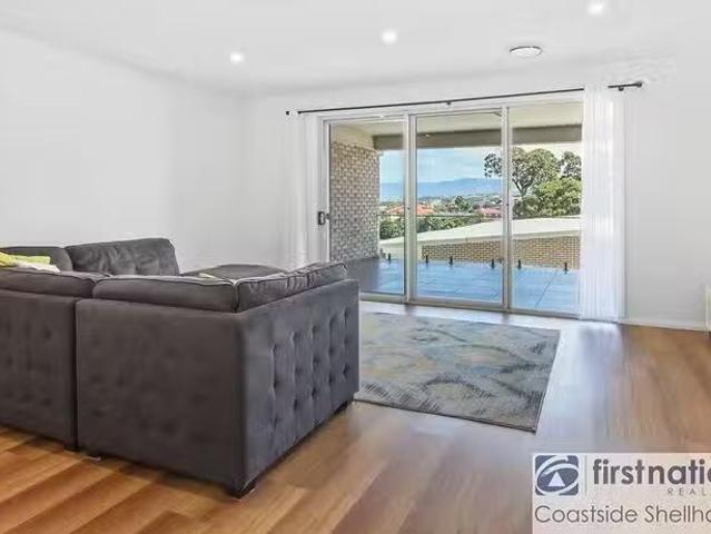 New 4/37 Whimbrel Avenue, Lake Heights, NSW 2502