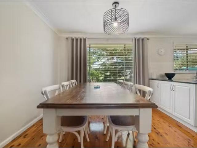 For Rent! 43 Burreburry Crescent, Orange House for rent Liste.