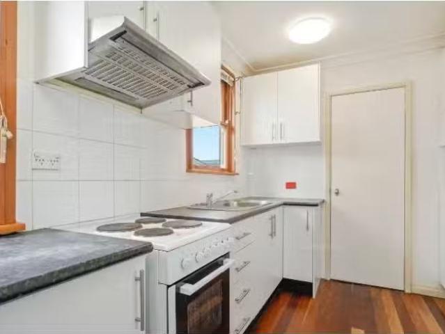 Deal! 43 Bolinda Street, BUSBY House for rent Listed by Raimo.
