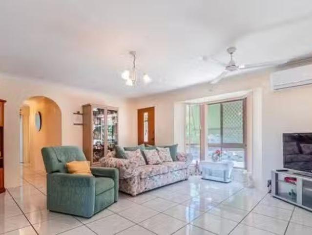 Cheap 43 Emerald Drive, Regents Park, QLD 4118