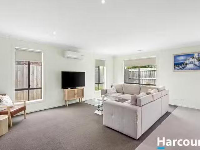 Cheap 4 Border Collie Close, Curlewis, VIC 3222