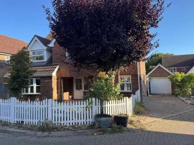 Just in! 4 bedroom detached house for rent in Wigeon Close, Gr.