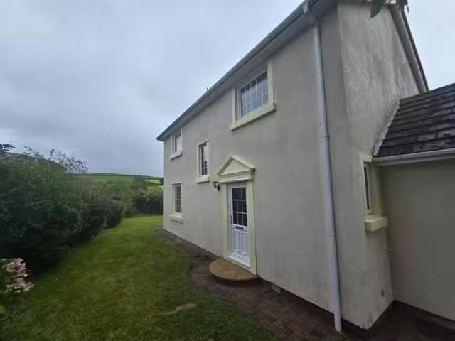 Cozy 4 bedroom detached house for rent in Haile Park, Haile, E.
