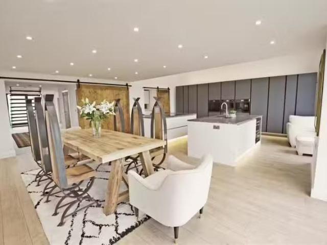 Deal! 4 bedroom detached house for rent in Haworth, BD22
