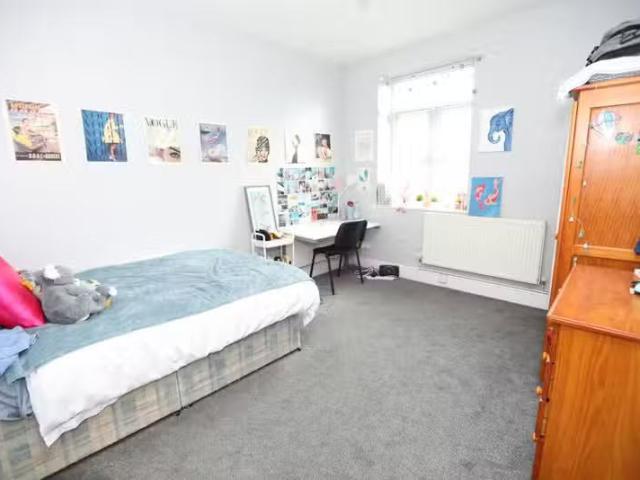 New 4 bedroom semi detached house for rent in The Bungalow, Wh.