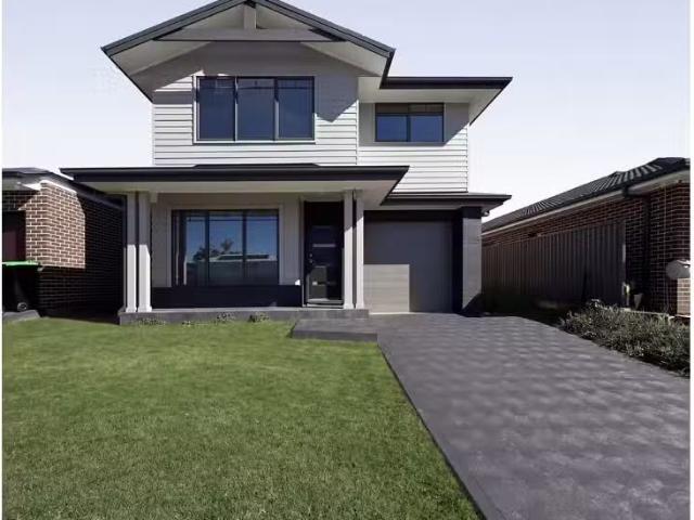 Charming 4 BR 10 Carpathian Road, Austral House for rent List.