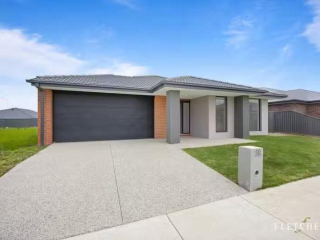 Unique 4 BR 10 Sells Rd, Lucas VIC 3350 House For Lease
