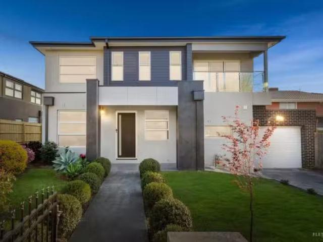 New 4 BR 1/18 Monaco Street, Doncaster VIC 3108 Townhouse Au.