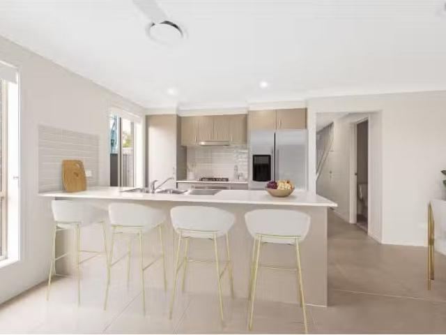 Just in! 4 BR 119A Coorumbung Road, DORA CREEK Townhouse for r.