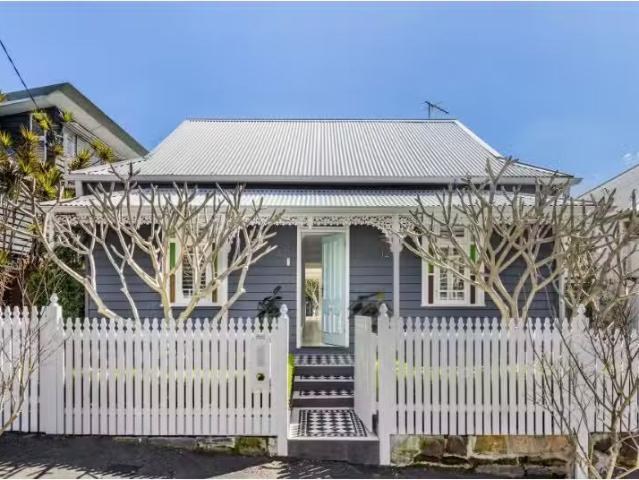 Nice 4 BR 12 Church Street, Balmain House for rent Listed by.