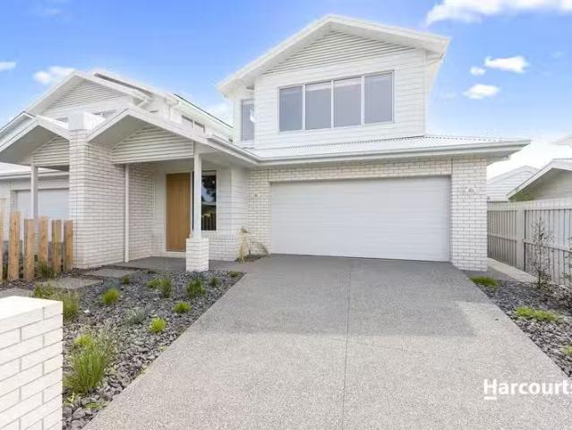 Just in! 4 BR 12B Calvert Street, Hamlyn Heights, VIC 3215 U.