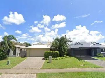 Deal! 4 BR 143 Whitehaven Drive, Blacks Beach, QLD 4740