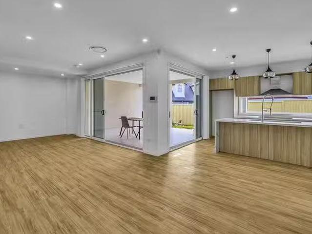 For Rent! 4 BR 16 Truscott Street, Panania, NSW 2213