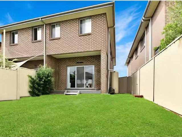 Just in! 4 BR 177A Meurants Lane, Glenwood Townhouse for rent.