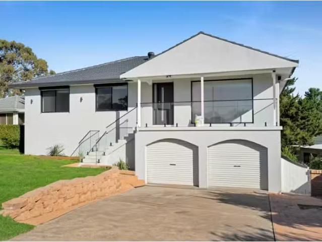 Cheap 4 BR 1 Caley Road, Bradbury House for rent Listed by Le.