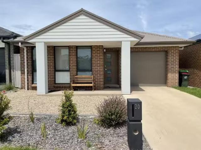 Cozy 4 BR 20 Fallow Street, Gregory Hills House for rent List.