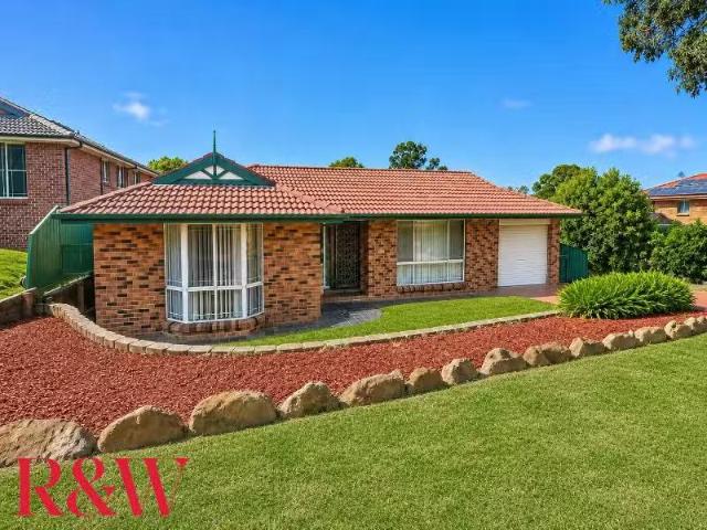 Rental! 4 BR 20 Smith Place, Mount Annan House for rent Liste.