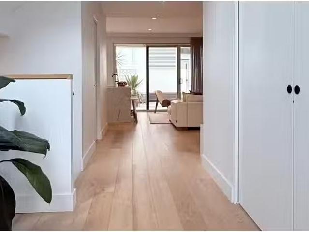 Deal! 4 BR 2/199 Kingsway, Woolooware Townhouse for rent List.