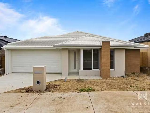 Deal! 4 BR 21 Beartooth Drive, Winter Valley, VIC 3358