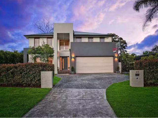 For Rent! 4 BR 22 Nambucca Road, Terrey Hills House for rent.