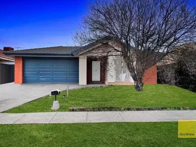 Just in! 4 BR 24 Carisbrook Circuit, Truganina, VIC 3029