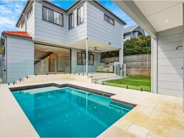 Just in! 4 BR 25 Gears Avenue, Drummoyne House for rent Liste.