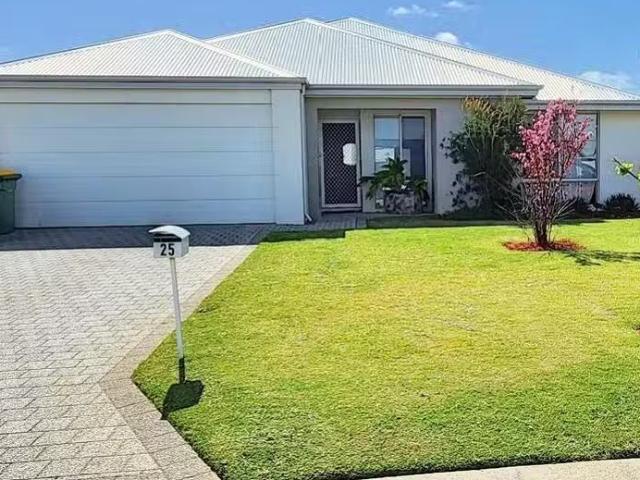 Cozy 4 BR 25 Dunning Street, Baldivis, WA 6171
