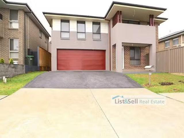 Deal! 4 BR 27 Hemmie Road, Edmondson Park House for rent List.