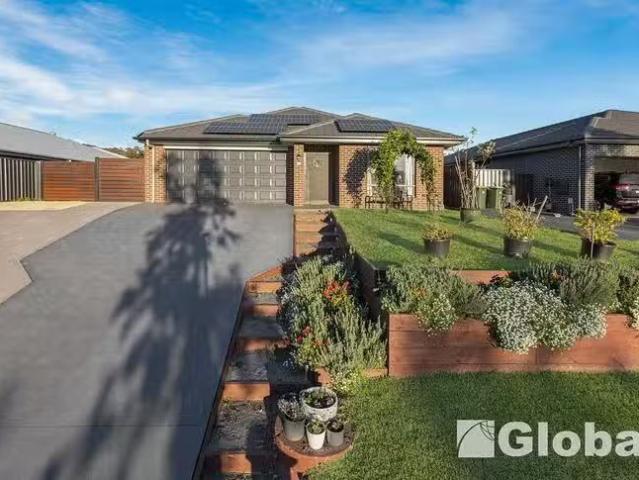 New 4 BR 32 Milkhouse Drive, Raymond Terrace, NSW 2324