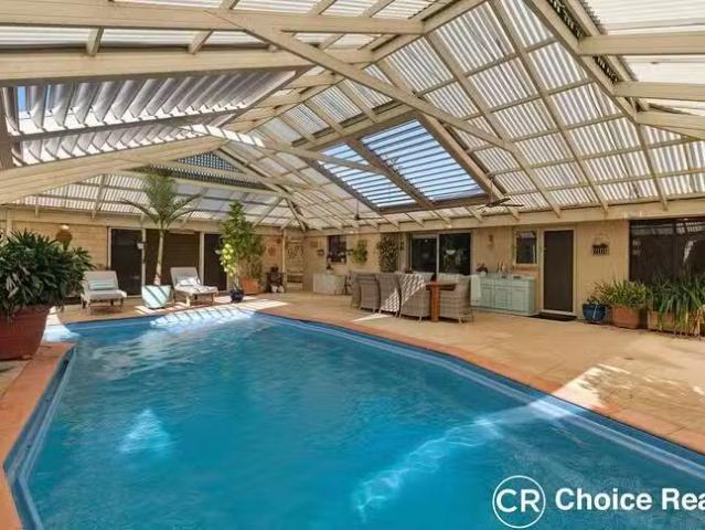 Nice 4 BR 35 Scribbly Gum Square, Willetton, WA 6155