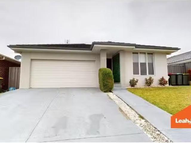 For Rent! 4 BR 41 Sandridge Street, Thornton House for rent L.