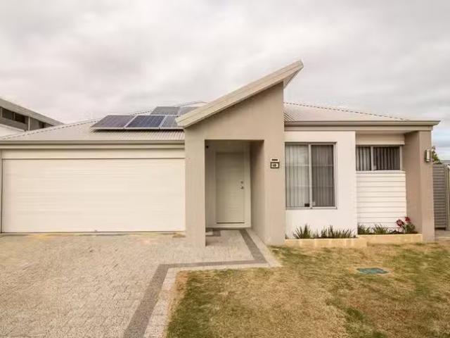 For Rent! 4 BR 46 Bluewater Drive, Alkimos, WA 6038