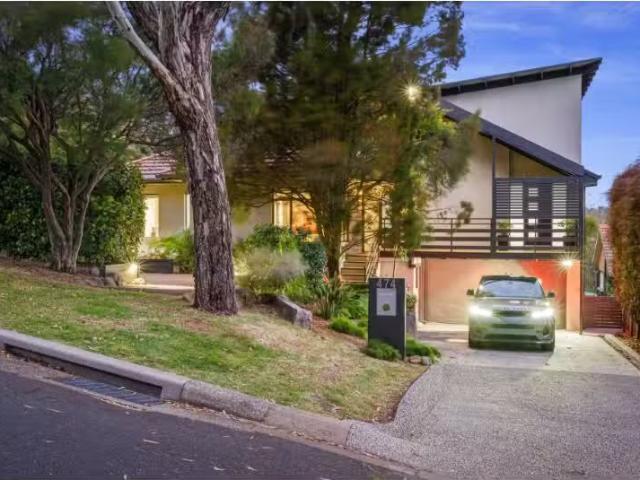 Cheap 4 BR 474 Beyers Street, ALBURY House for rent Listed by.
