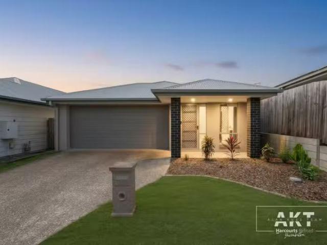 Rental! 4 BR 50 Coolridge Circuit, YARRABILBA, QLD 4207 Hous.