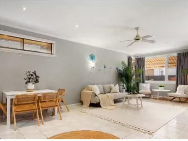 Deal! 4 BR 5/62 64 Alfred Street, Ramsgate Beach Apartment for.