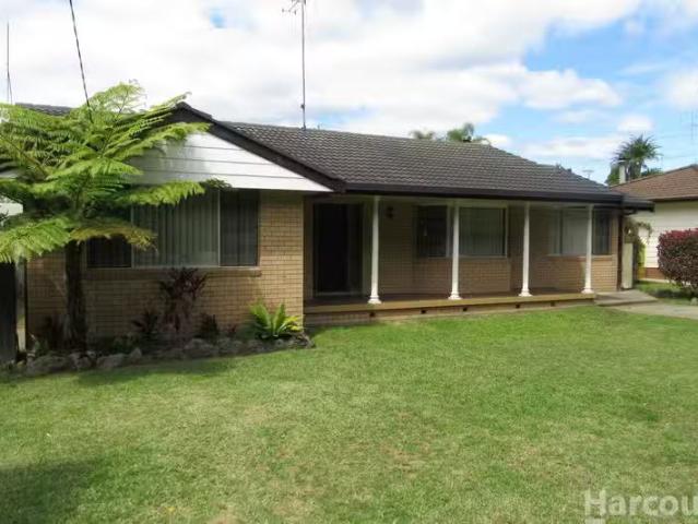 Just in! 4 BR 5 Fairmont Drive, Wauchope, NSW 2446 House for.