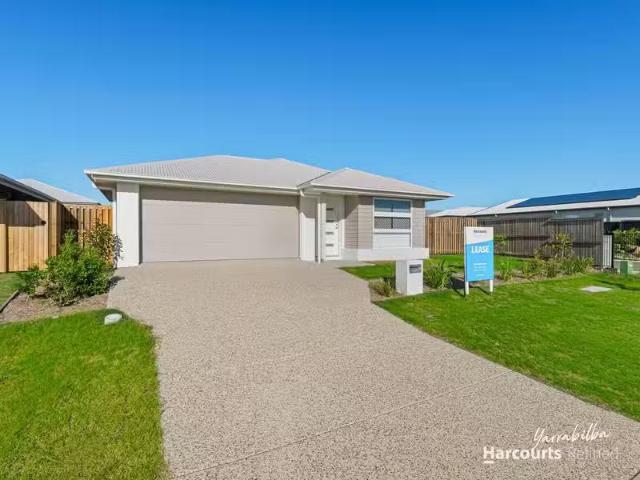 Unique 4 BR 62 Pinnacles Street, YARRABILBA, QLD 4207 House.
